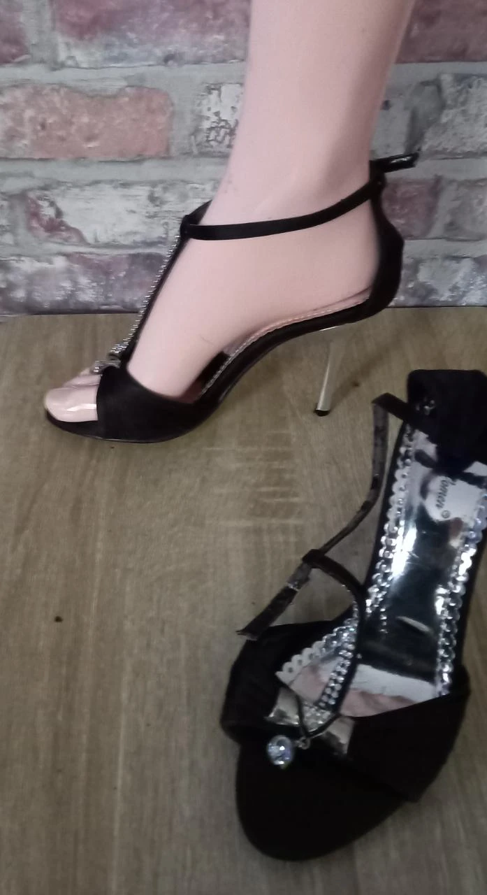 Sandales à talons pour les fêtes